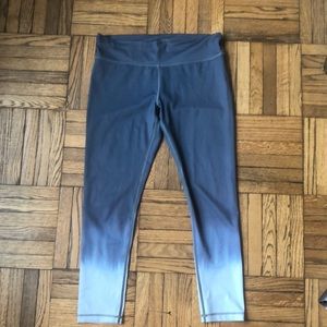 Vie Active Leggings, Size L